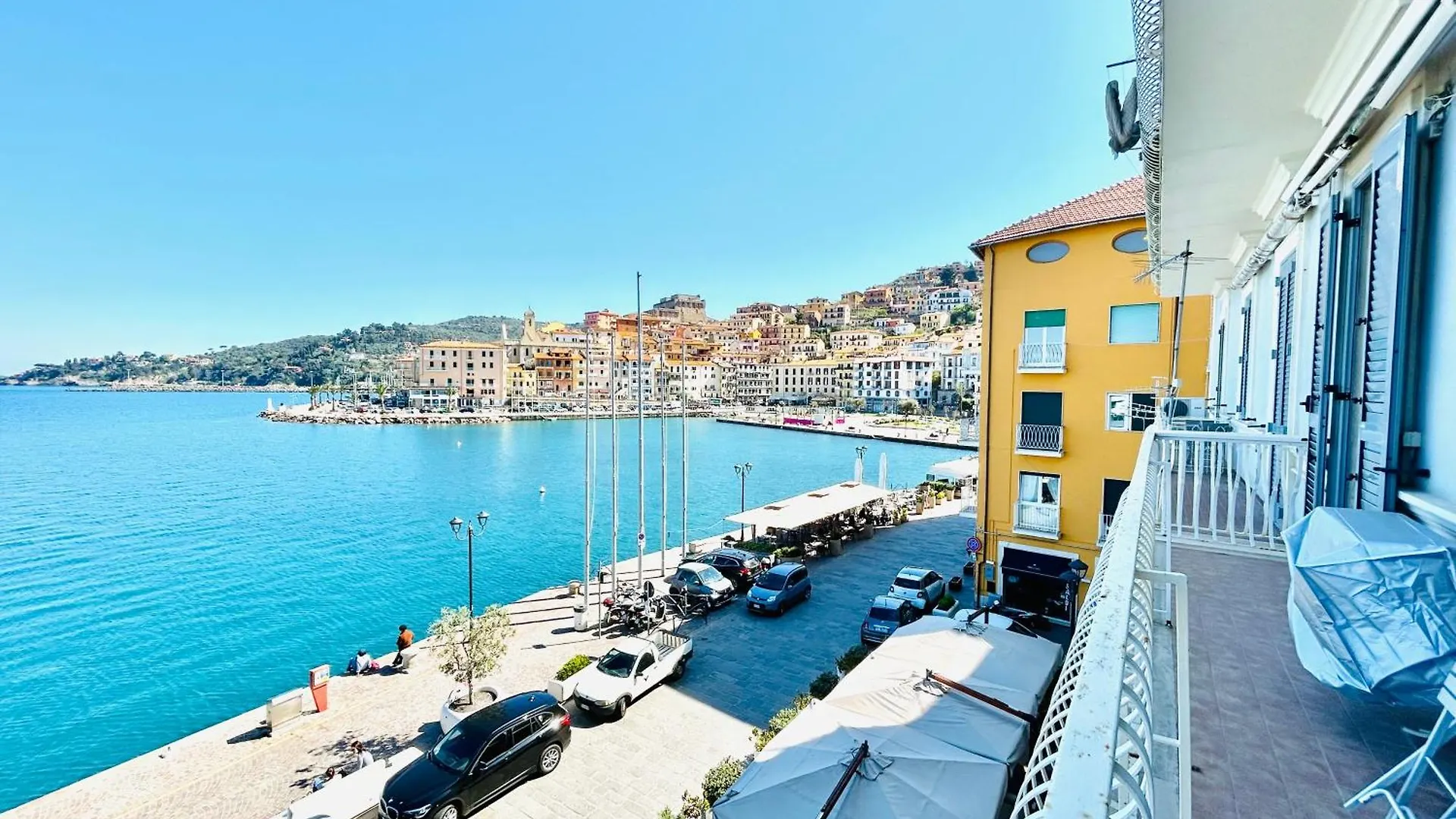 Molo 28 Beach Parking Ac Porto Santo Stefano